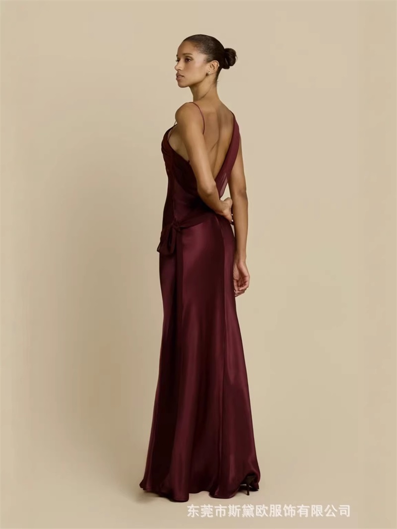 Burgundy Satin Prom Dress Sexy - Men'S Formal Wear For Wedding Guest recension och pris