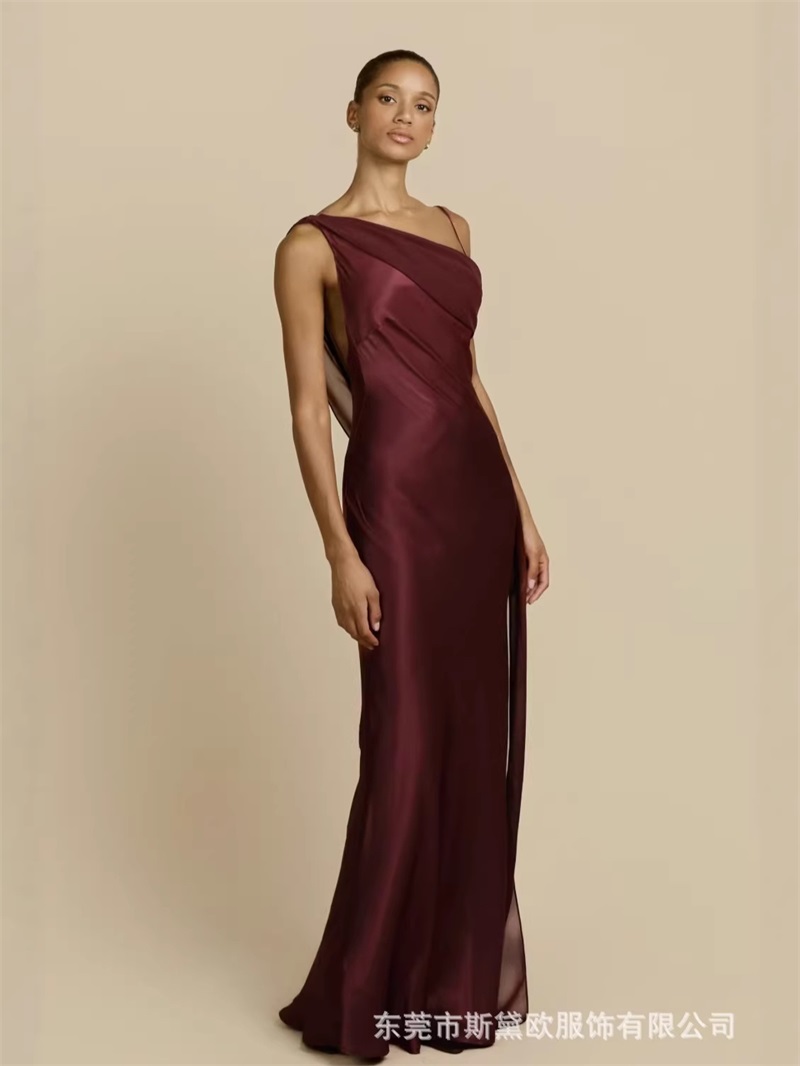 Burgundy Satin Prom Dress Sexy - Men'S Formal Wear For Wedding Guest recension och pris